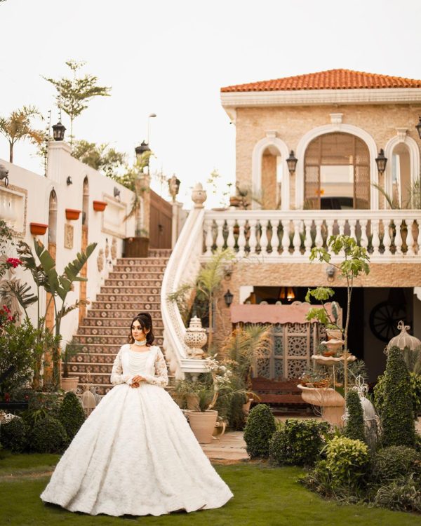 Bridal Dress - Image 2