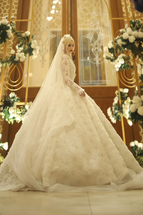 Bridal Dress - Image 4